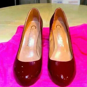 CASTAMERE RED PATTERN LEATHER PUMP Size 8